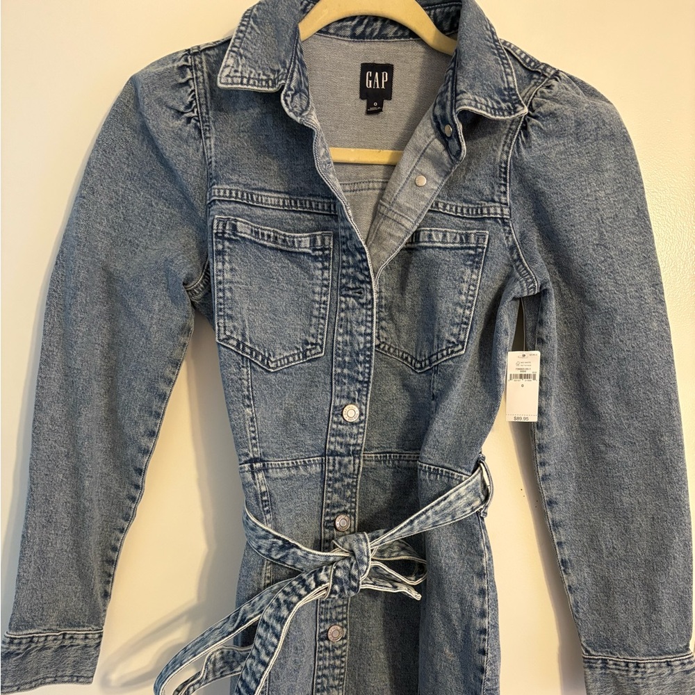 Gap denim button down dress with belt